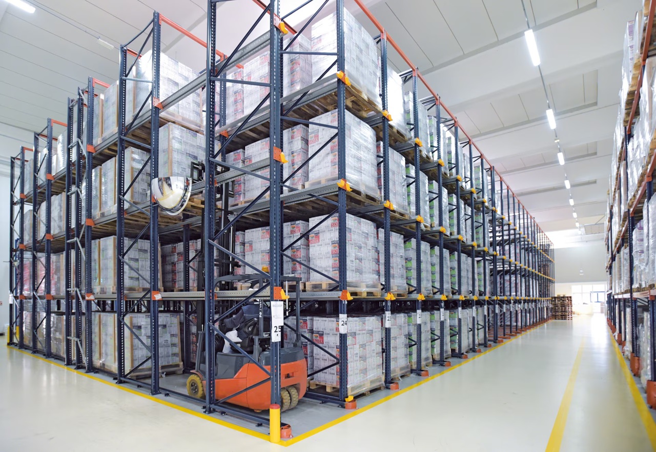 Drive-In Pallet Rack for Menomonee Falls warehouses